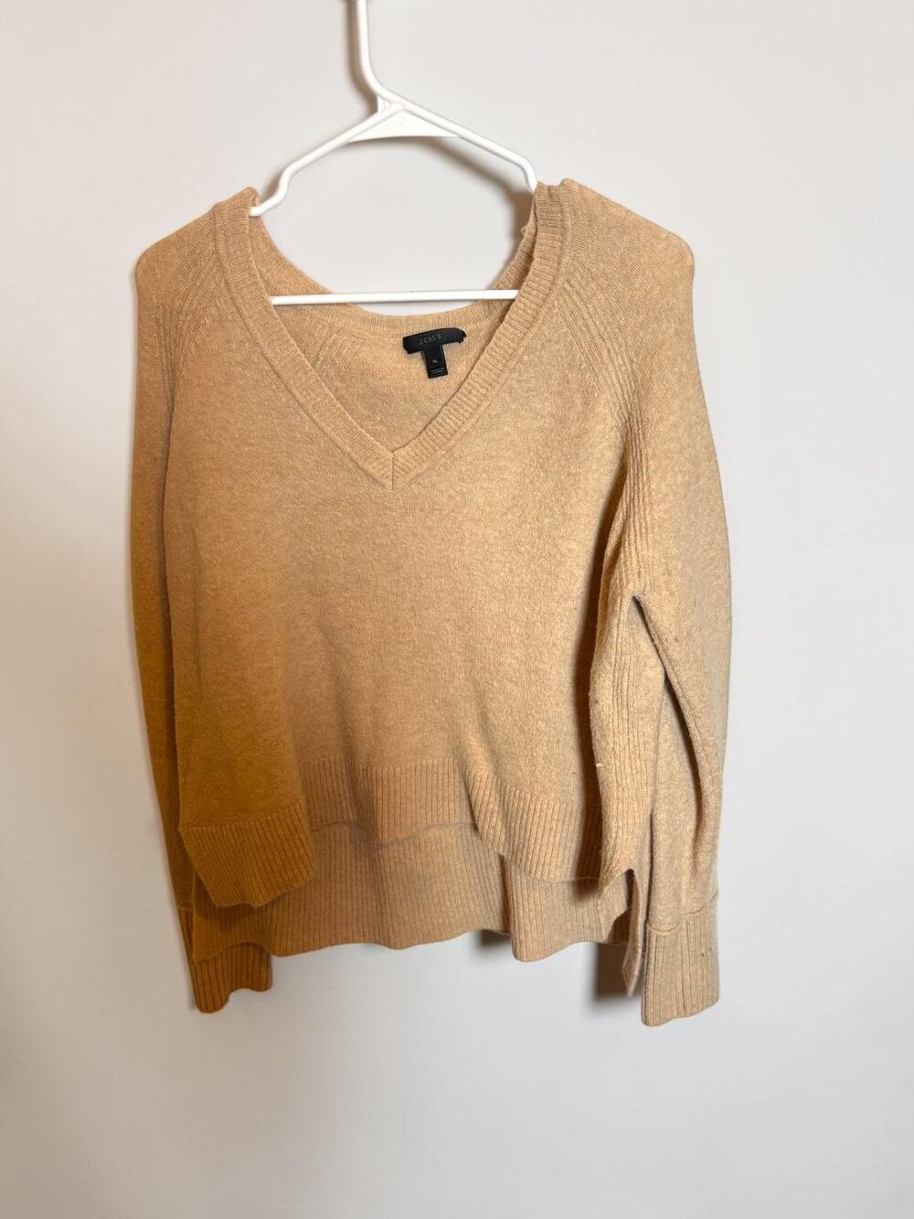 J. Crew Sweater Quiet Luxury Merino Alpaca Sz XL Beige V-Neck Hi-Low Hem